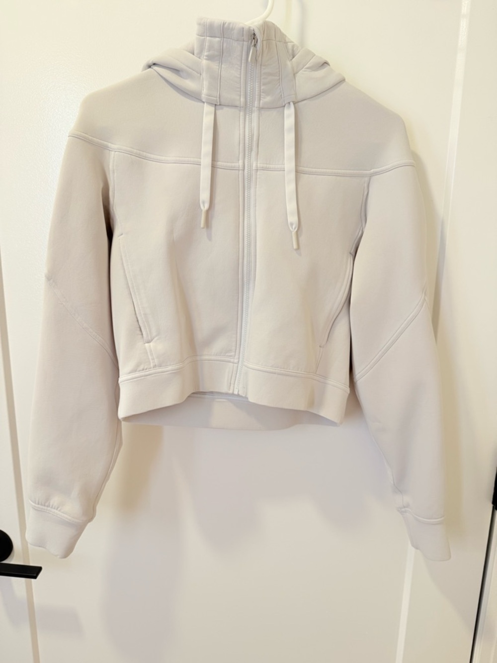 lululemon athletica Cropped Zip Hoodie in Light Cream